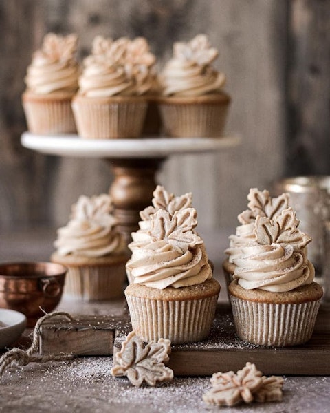 Spiced maple cupcakes